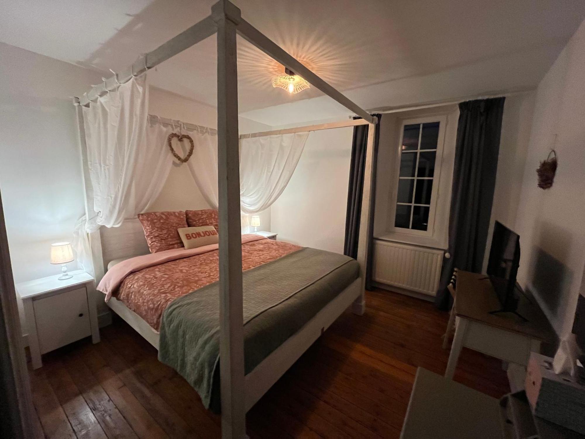 Osmanville Le Clos Du Bas Courtil Guesthouse B&B Omaha Beach المظهر الخارجي الصورة